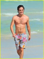 Diego Boneta nude photo