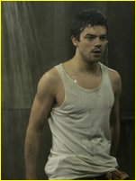 Dominic Cooper nude photo