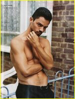 Dominic Cooper nude photo