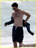 Dylan McDermott nude photo