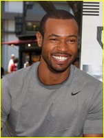 Isaiah Mustafa nude photo