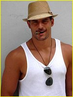 Joe Manganielleo nude photo
