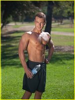 Joey Lawrence nude photo