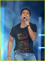Jon Secada nude photo
