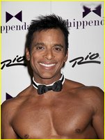 Jon Secada nude photo