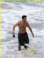 Josh Hopkins nude photo