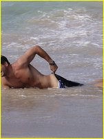 Josh Hopkins nude photo