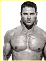 Kellan Lutz nude photo