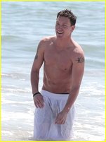 Lane Garrison nude photo