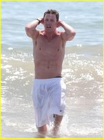 Lane Garrison nude photo