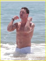 Lane Garrison nude photo