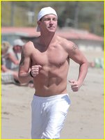 Lane Garrison nude photo
