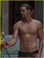 Liam Hemsworth nude photo