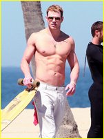 Kellan Lutz nude photo