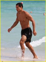 Mario Lopez nude photo