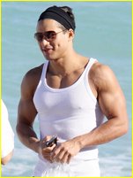 Mario Lopez nude photo