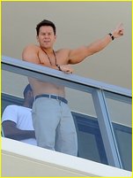 Mark Wahlberg nude photo