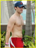 Matthew Morrison nude photo