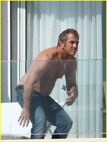 Mel Gibson nude photo