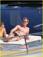 Neil Patrick Harris nude photo