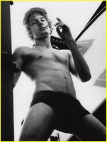 Alex Pettyfer nude photo