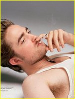 Robert Pattinson nude photo