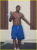 Ron Artest nude photo