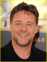 Russell Crowe nude photo