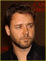 Russell Crowe nude photo