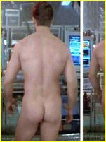 Russell Crowe nude photo