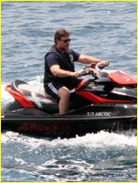 Russell Crowe nude photo