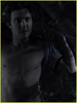 Sam Huntington nude photo