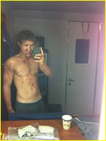 Sam Huntington nude photo