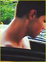 Taylor Lautner nude photo