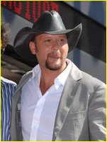 Tim McGraw nude photo