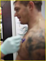 Tom Hardy nude photo
