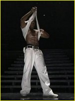 Usher Raymond nude photo
