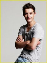 Xavier Samuel nude photo