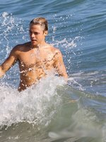 Derek Hough nude photo