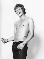 Ed Speleers nude photo