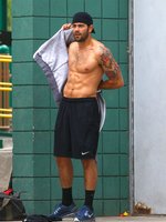 Jesse Metcalfe nude photo