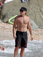 Jon Bon Jovi nude photo