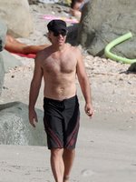 Jon Bon Jovi nude photo