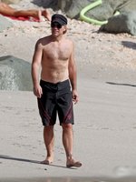 Jon Bon Jovi nude photo