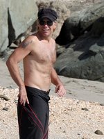 Jon Bon Jovi nude photo