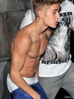 Justin Bieber nude photo