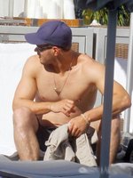 Kellan Lutz nude photo