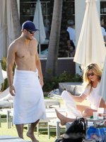 Kellan Lutz nude photo