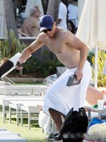Kellan Lutz nude photo