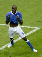 Mario Balotelli nude photo